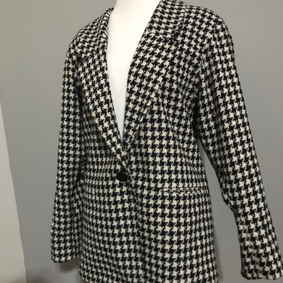 EMO Jackets & Blazers - EMO Brand Black & White One Button Jacket Size 14